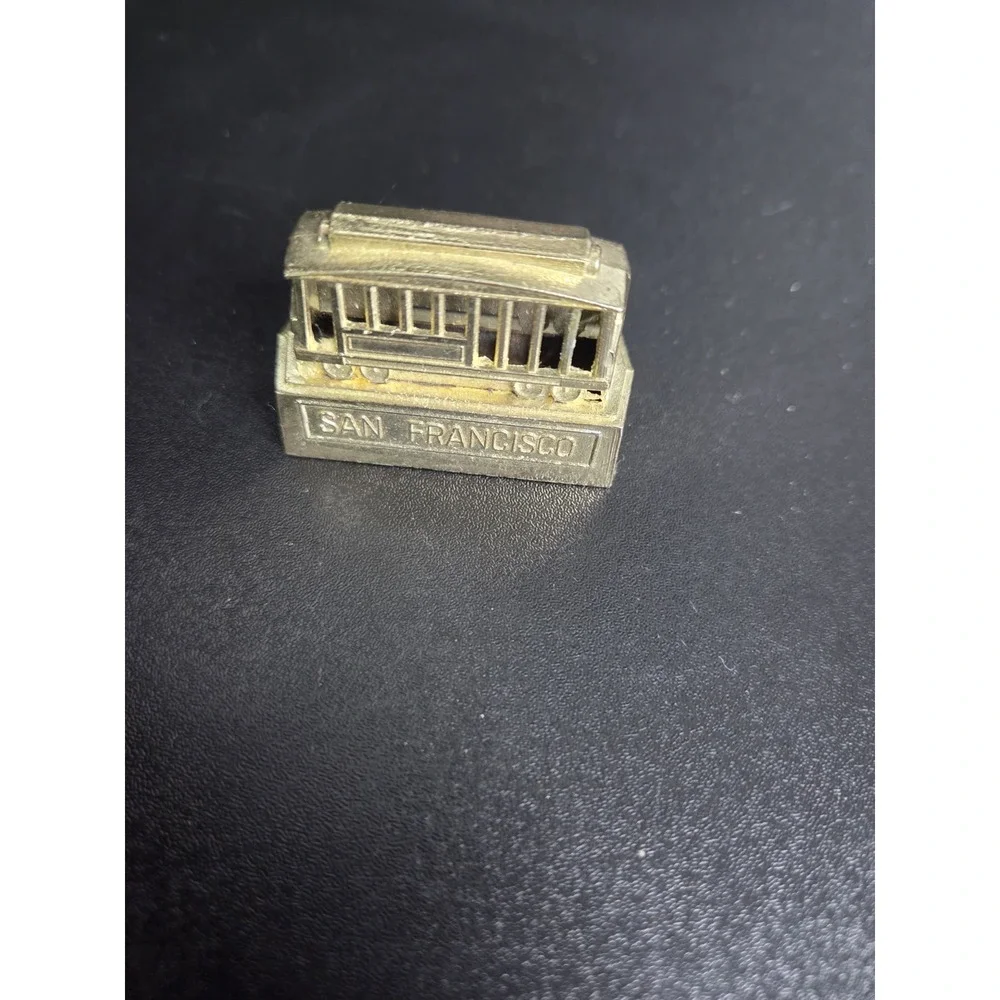 Vintage Brass San Francisco Cable Car Pencil Sharpener Souvenir Hong Kong